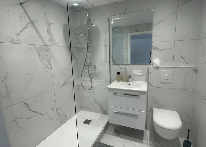 - General L - * Obernai